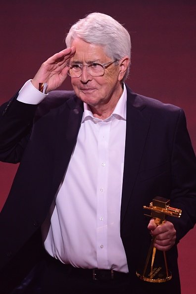 TV-Moderator Frank Elstner, Verleihung des Preises "Bester Newcomer" bei den YouTube Goldene Kamera Digital Awards im Kraftwerk am 26. September 2019 in Berlin | Quelle: Getty Images