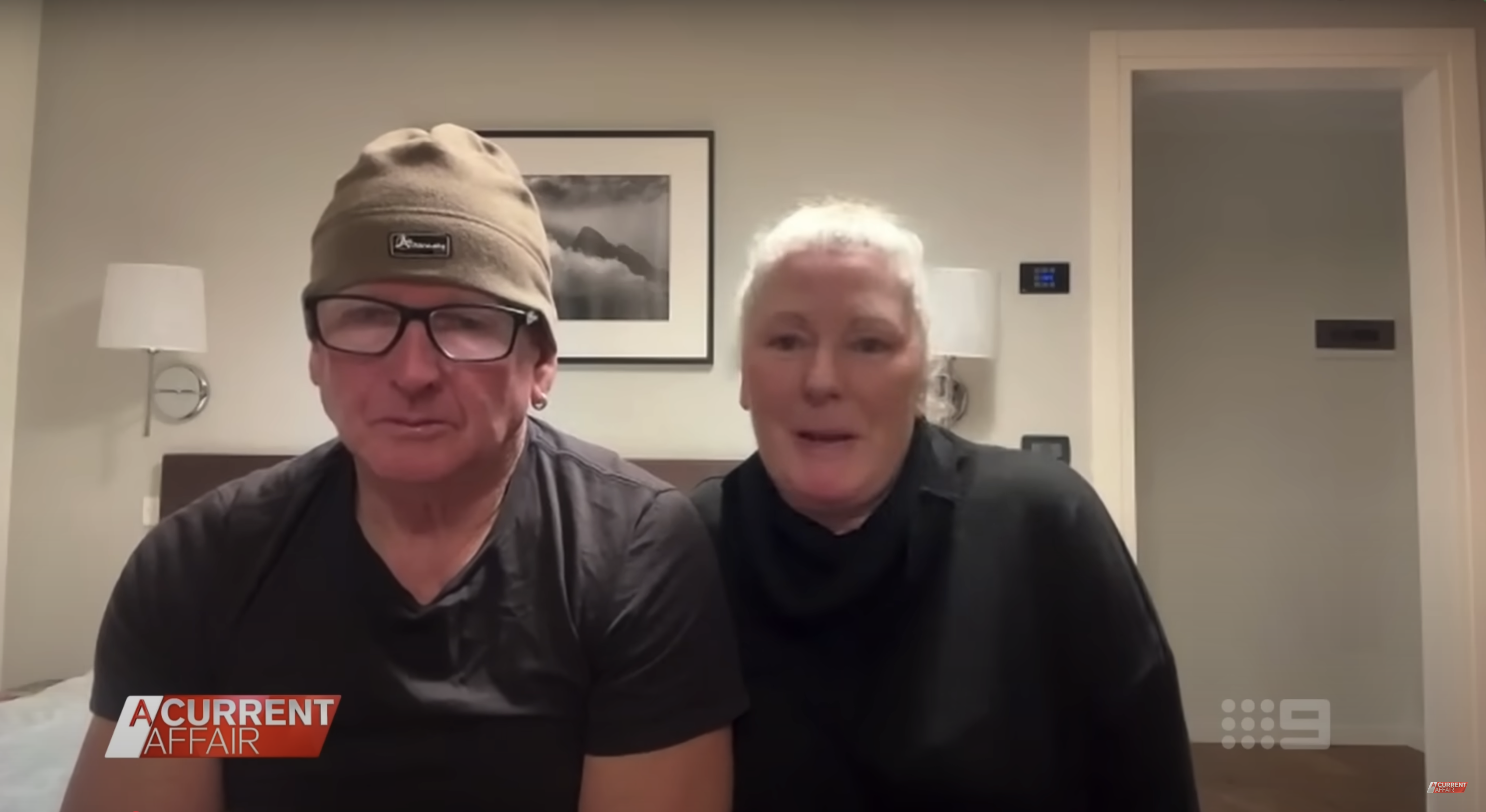 Mitchell Ring and his wife, Jennifer Colin, narrate their chilling mid-flight experience, as seen in a video shared on February 24, 2025 | Source: YouTube/ACurrentAffair9