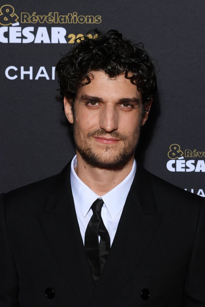 Louis Garrel assiste au Photocall "" César - Révélations 2020 "au Petit Palais le 13 janvier 2020 à Paris, France. | Photo : Getty Images