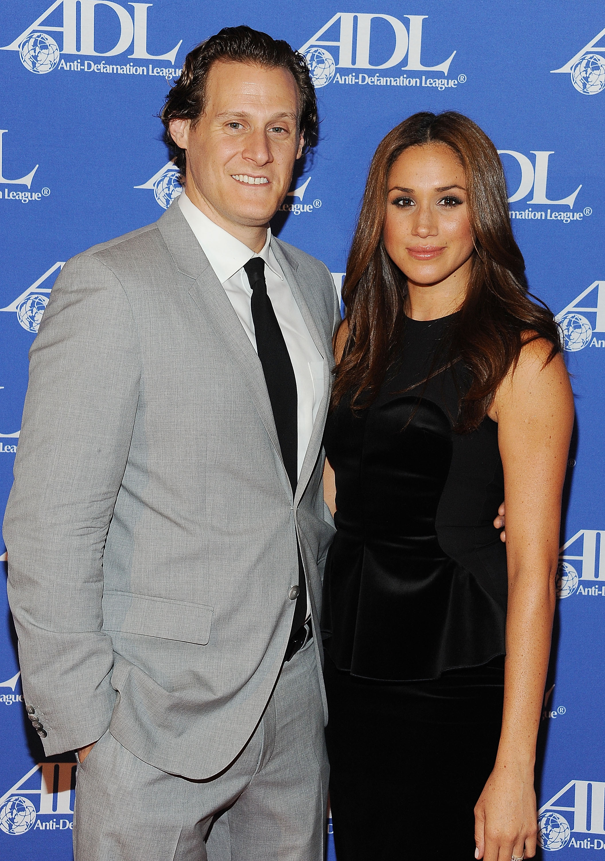 Trevor Engelson and Meghan Markle at the Anti-Defamation League Entertainment Industry Awards Dinner Honoring Ryan Kavanaugh on October 11, 2011, in Beverly Hills, California. | Source: Getty Images