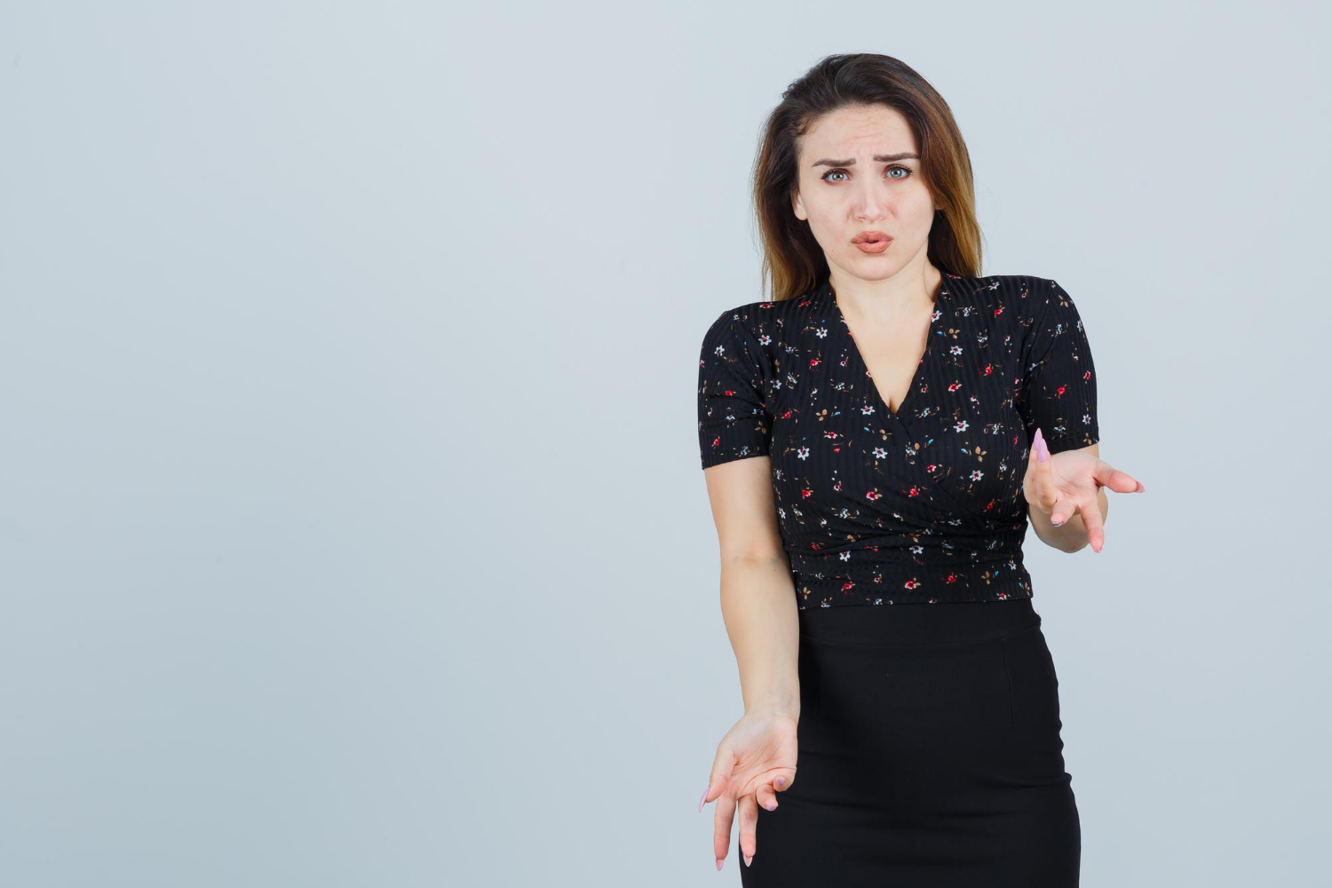 An annoyed woman | Source: Freepik