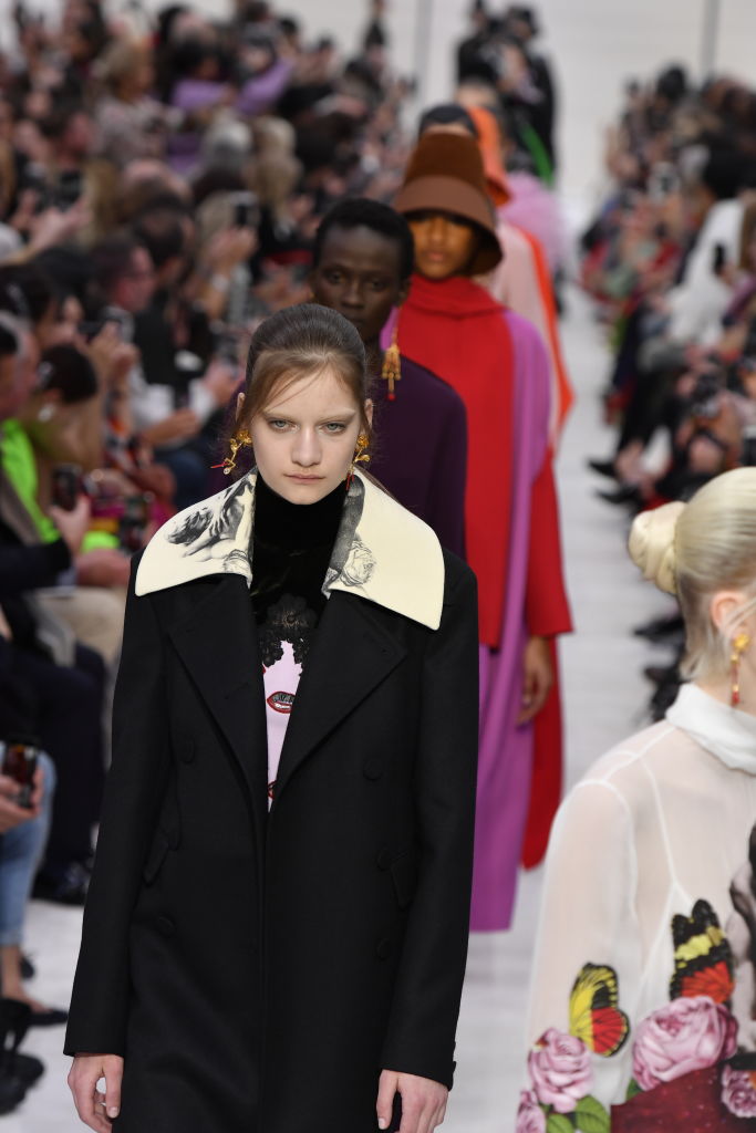 Models on the runway at Valentino RTW Fall 2019, photographed in Paris on March 3, 2019 | Source: Getty Images