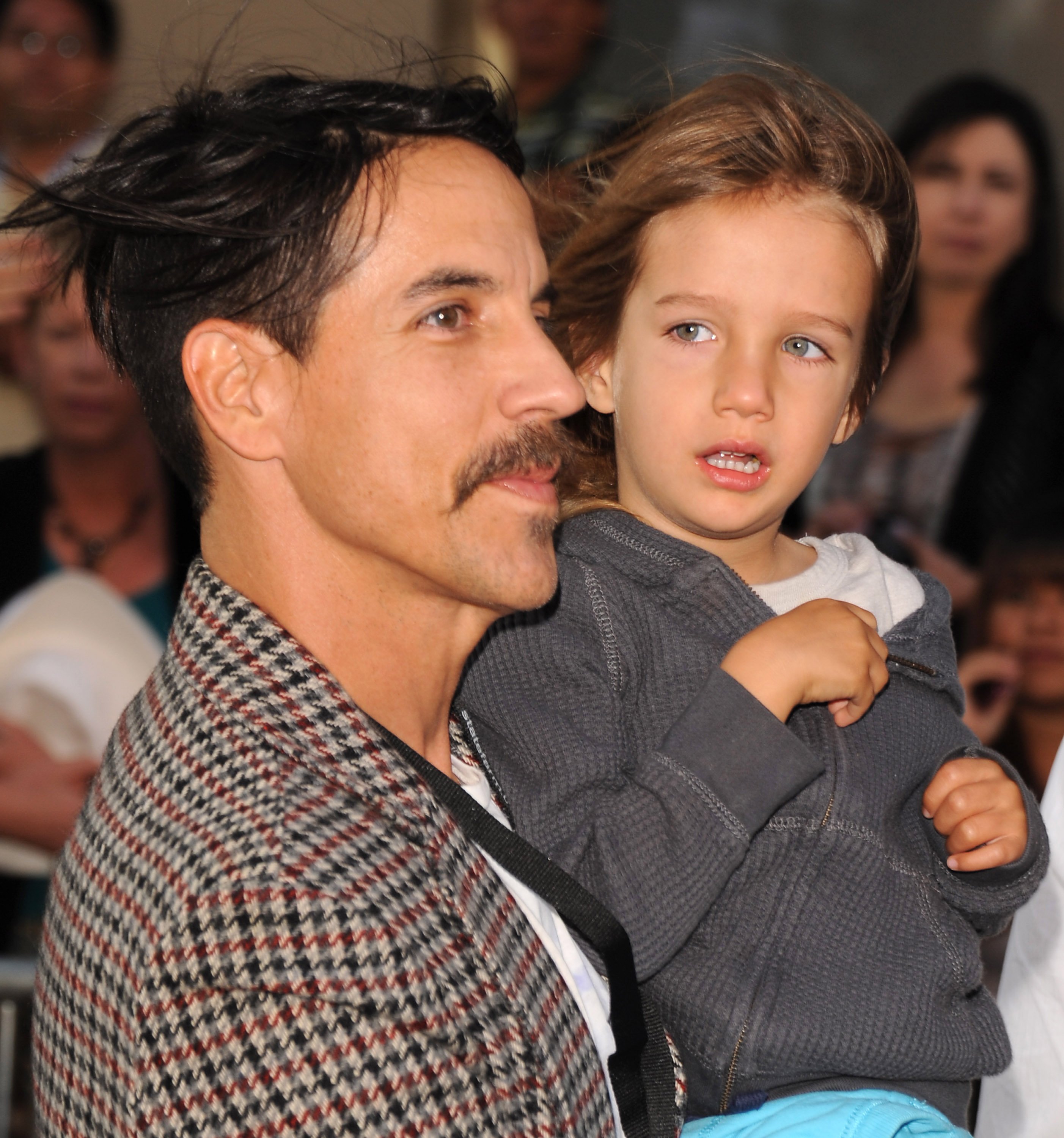 Everly Bear Kiedis and Anthony Kiedis at the Premiere of Walt Disney Pictures "Cars 2" at the El Capitan Theatre on June 18, 2011 in Hollywood, California. | Source: Getty Images