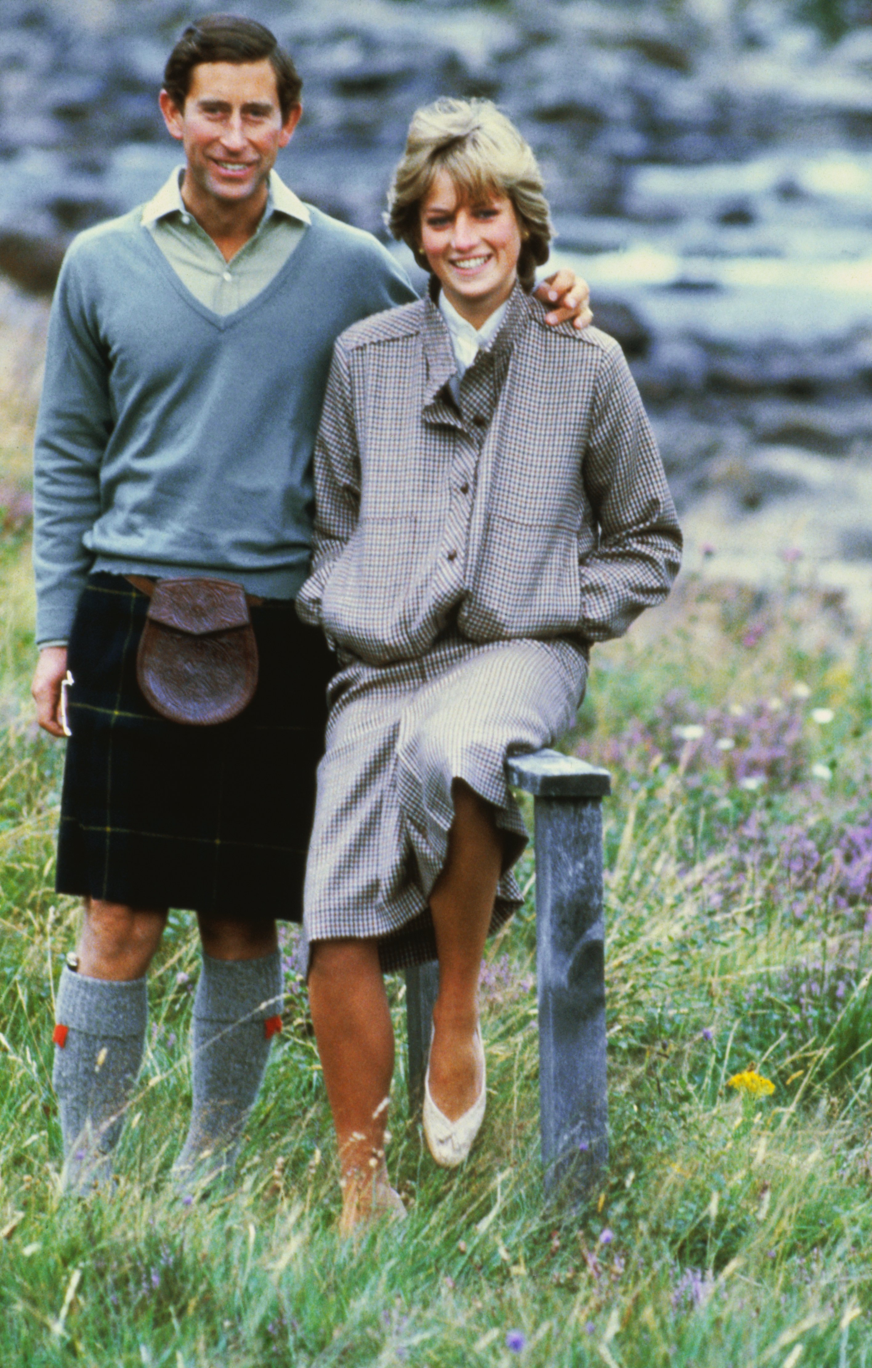 Prince Charles and Princess Diana posing together at Balmoral in 1981 in Balmoral, Scotland ┃Source: Getty Images
