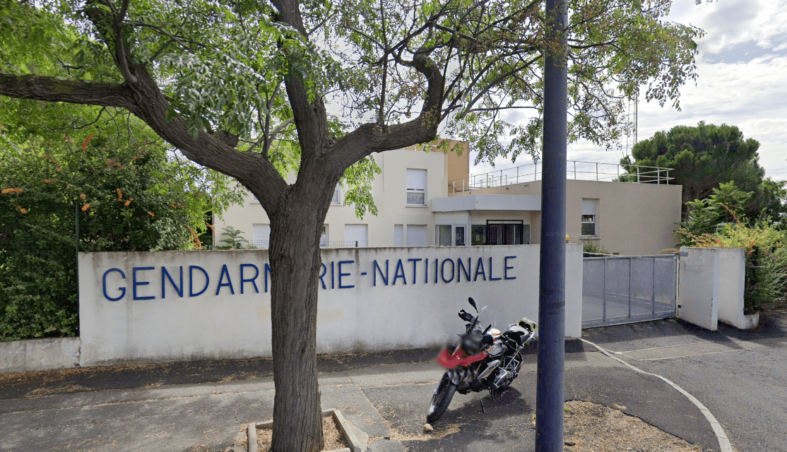 A la gendarmerie. | Photo : Google Street View