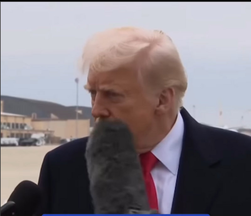 U.S. President Donald Trump being hit by a mic | Source: Instagram.com/dailymail