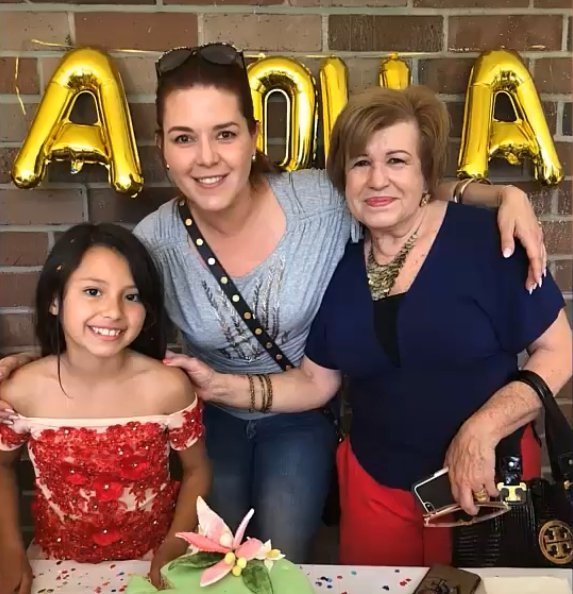 Imagen tomada de: Youtube/AdriCamiOfficial