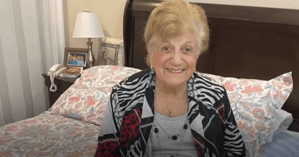 90-year-old Anna Fortunato back home after recovering from the novel coronavirus. | Source: YouTube/ Associated Press.
