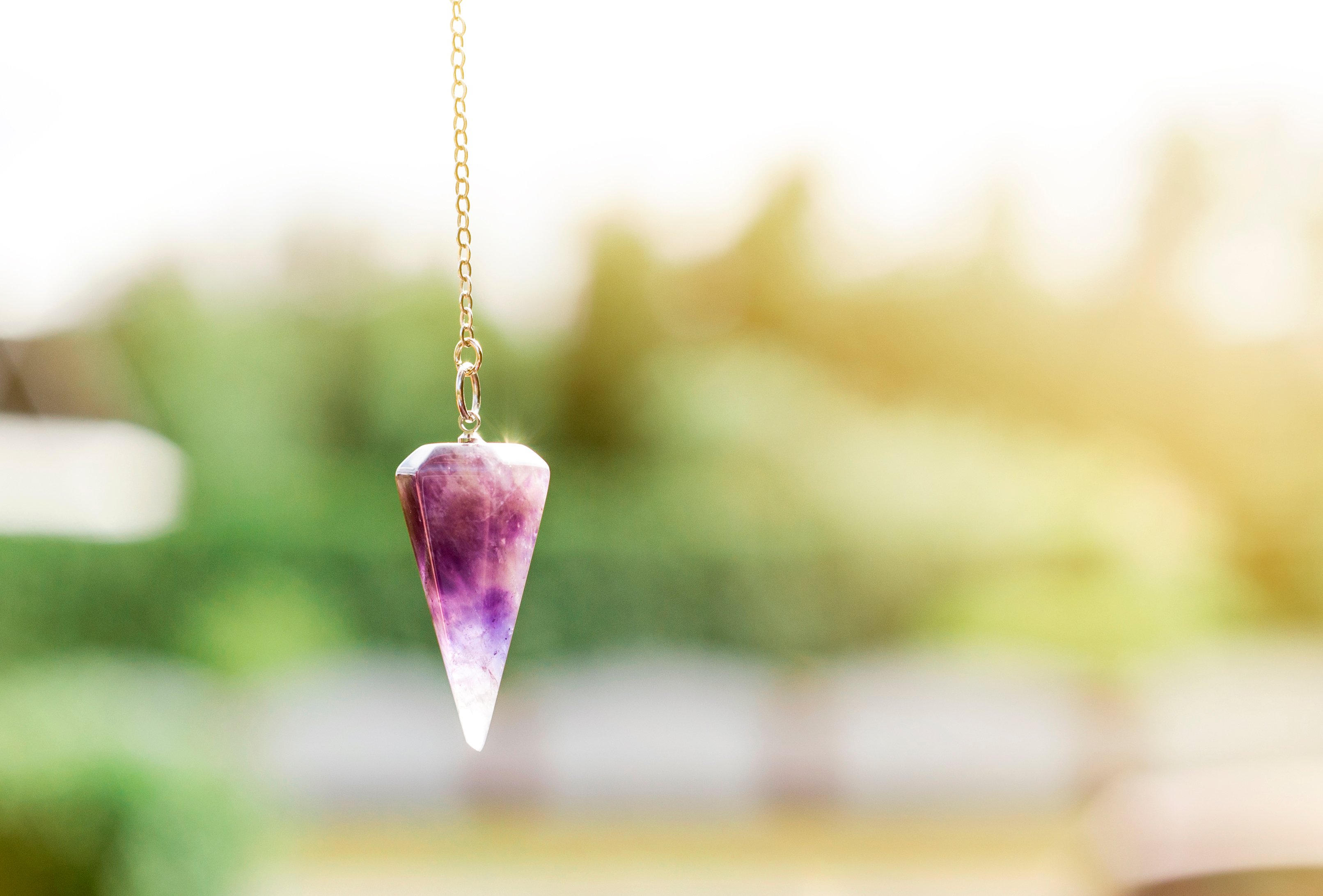 Amethyst pendulum | Shutterstock