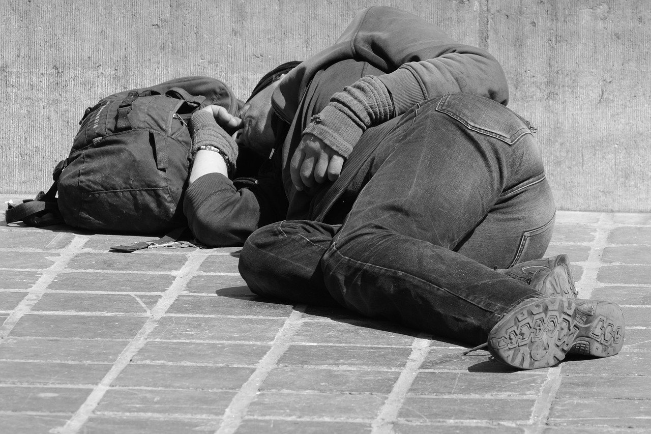Persona sin hogar. | Foto: Pixabay