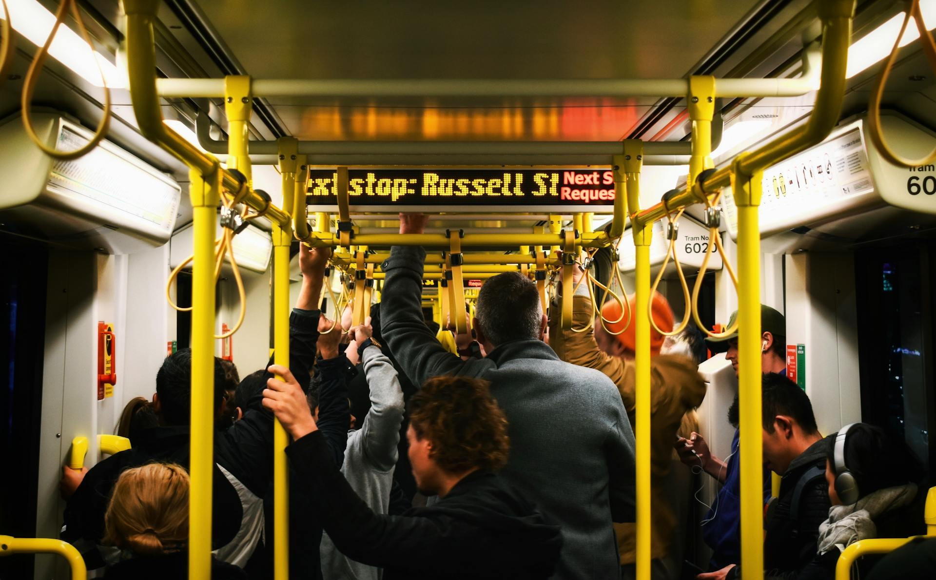A train crowded with passengers | Source: Pexels