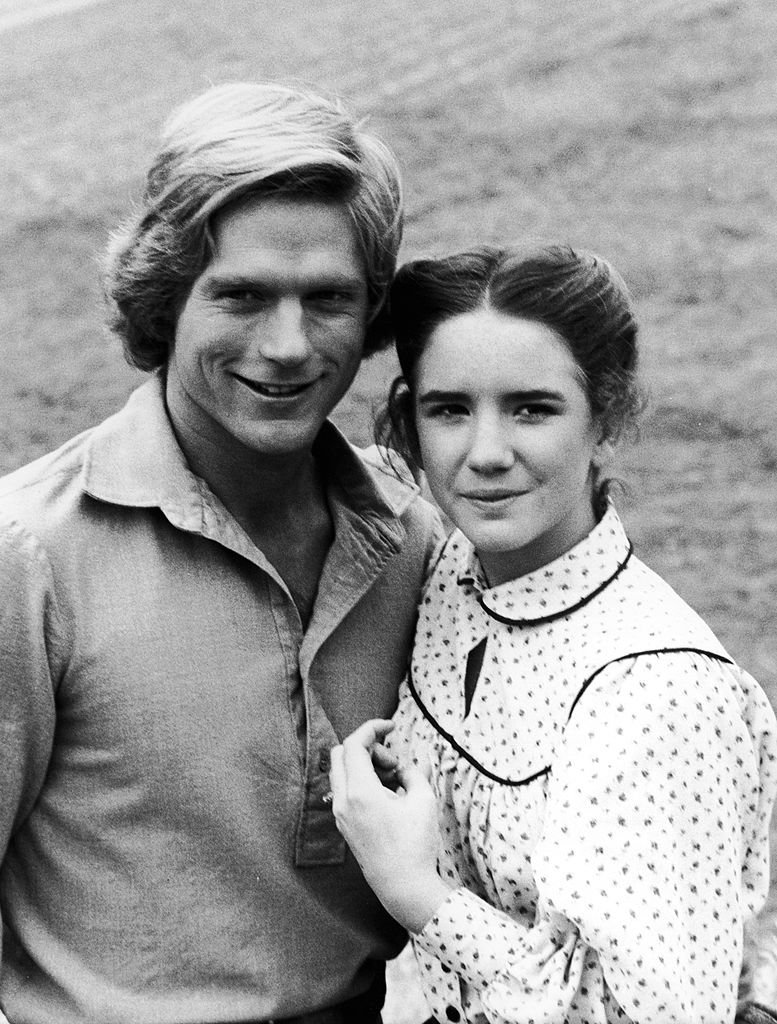 Melissa Gilbert et Dean Butler dans un épisode de "La Petite Maison dans la Prairie". l Source : Getty Images