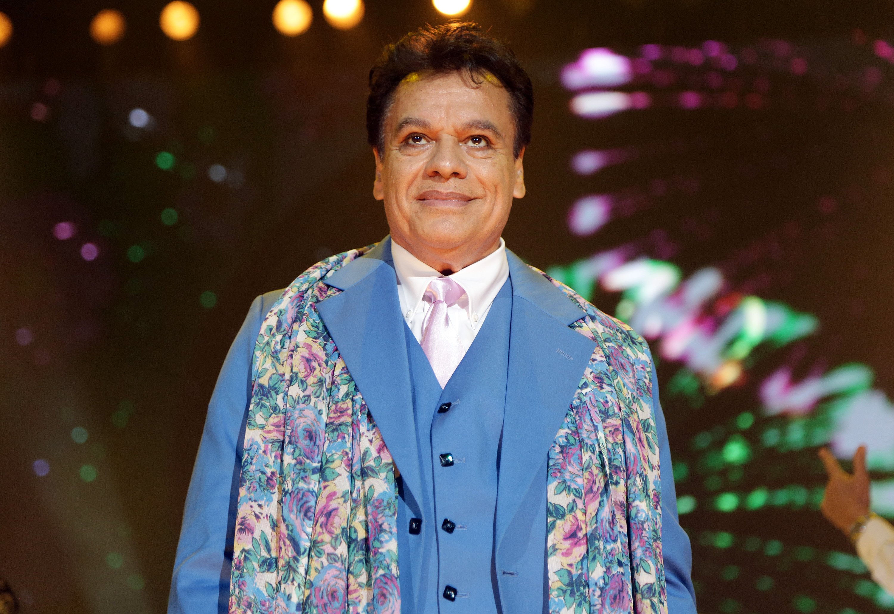 Juan Gabriel en escenario. || Fuente: Getty Images Juan Gabriel en escenario. || Fuente: Getty Images