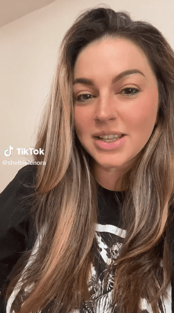 Shelbie Martin in a TikTok video | Source: tiktok.com/shelbielenora