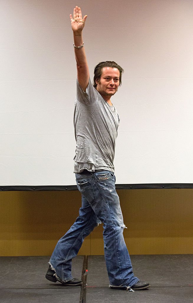 Actor Edward Furlong waves to the crowd during a Q&A at Horrorhound Weekend | Getty Images