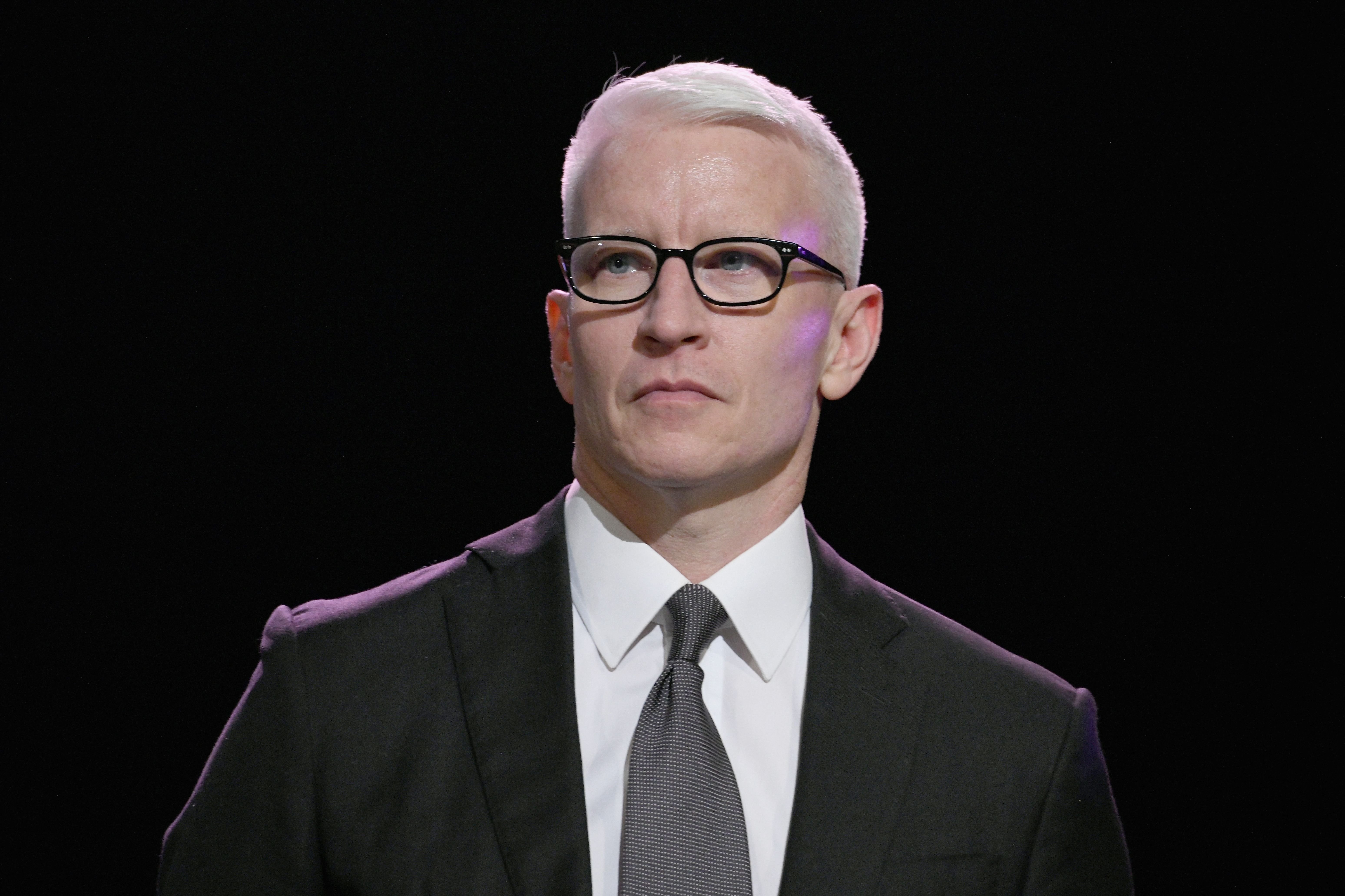 Anderson Cooper at the Sean Penn CORE Gala benefiting the organization formerly known as J/P HRO & its life-saving work across Haiti & the world at The Wiltern on January 5, 2019 | Photo: Getty Images