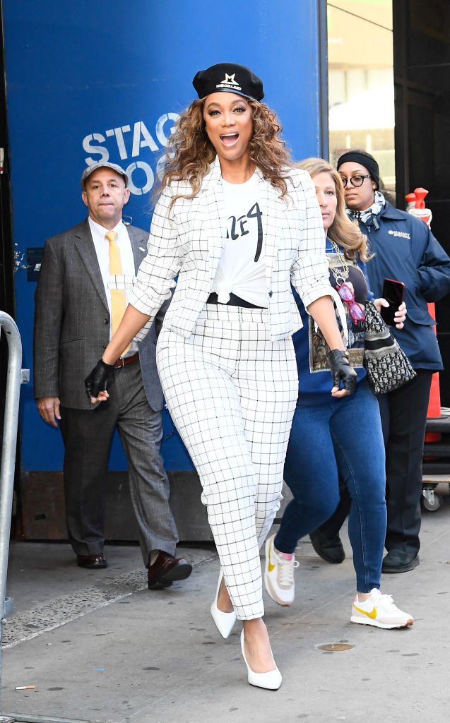 Model Tyra Banks is seen leaving Good Morning America on February 24, 2020 | Photo: Getty Images
