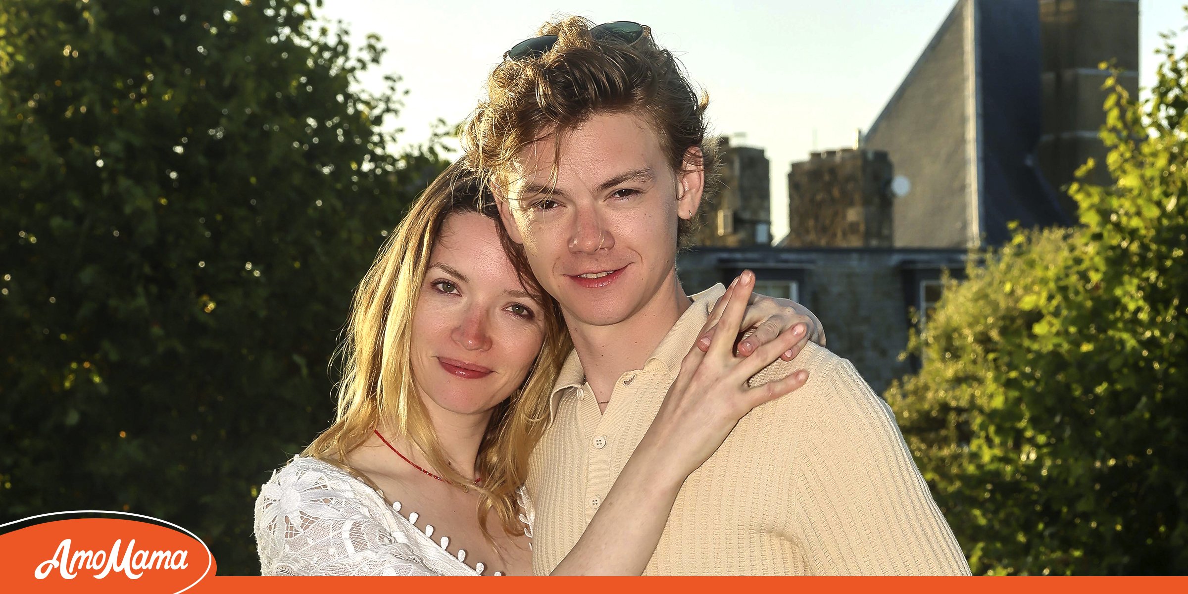 Thomas Brodie Sangster And Talulah Riley S Relationship Facts To Know   698b41e86aa2704e763b1a8f551113ea 