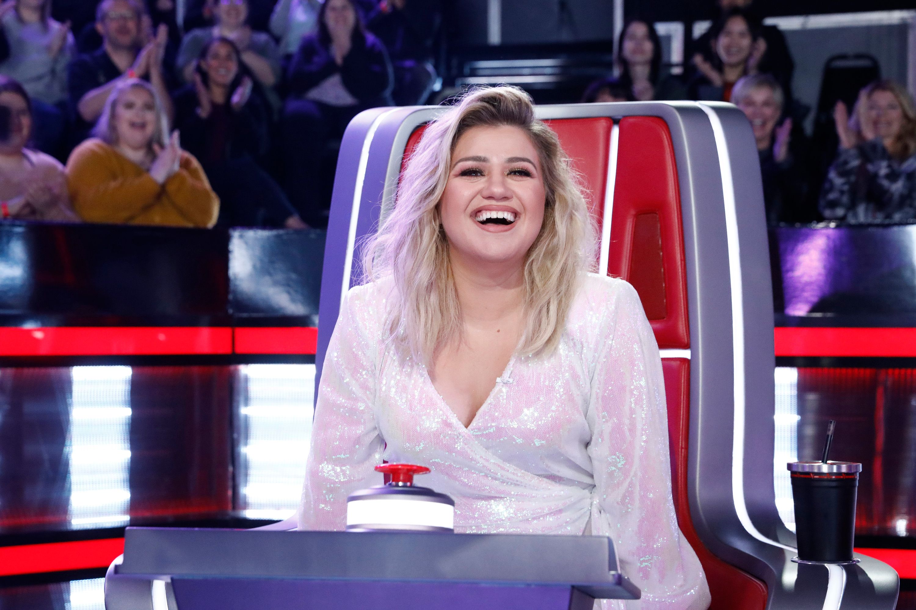 Kelly Clarkson at THE VOICE -- "Knockout Rounds" Episode 1810 on January 27, 2020 | Photo: Getty Images