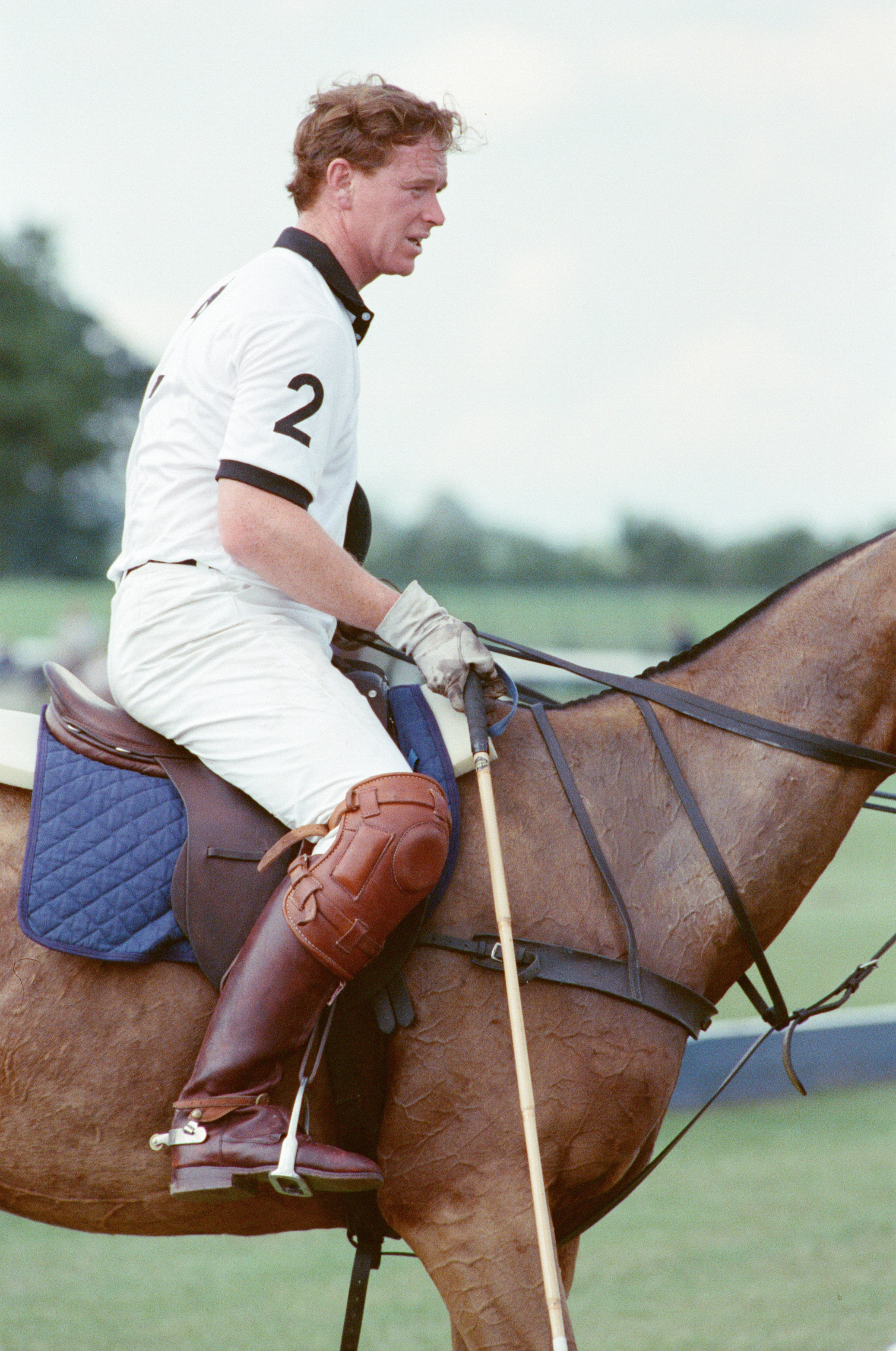 Major James Hewitt on the polo field, on July 16, 1991. | Source: Getty Images