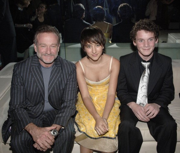 Robin Williams, Zelda Williams und Anton Yelchin bei der Premiere von "House of D" in New York | Quelle: Getty Images