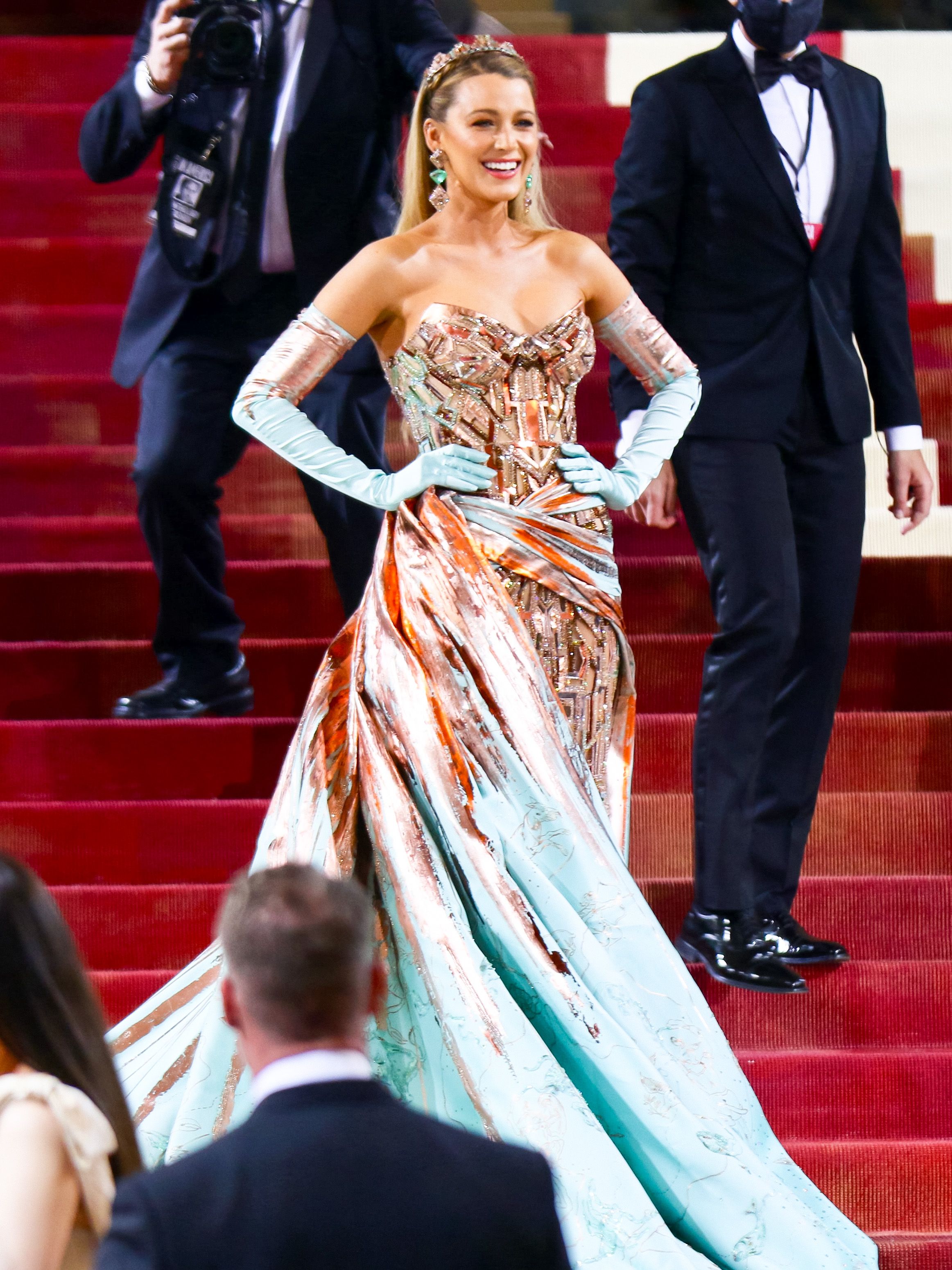 Blake Lively during the 2022 Met Gala Celebrating "In America: An Anthology of Fashion" at The Metropolitan Museum of Art on May 02, 2022 in New York City. | Source: Getty Images