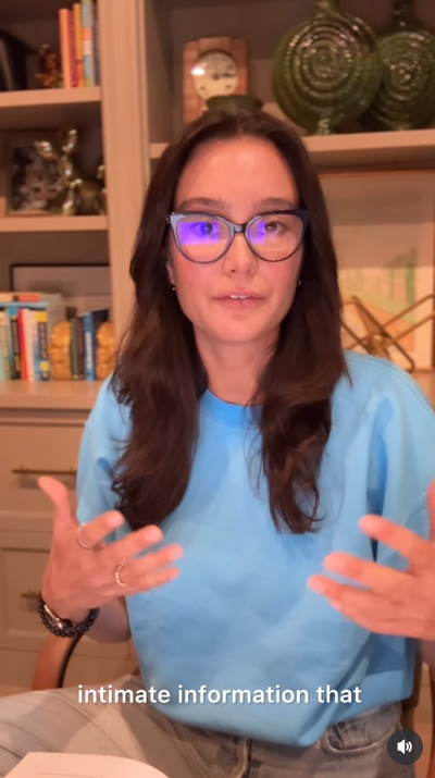 Emma Heming Willis addresses the harsh comments online, from a video post dated August 29, 2025 | Source: Instagrm/emmahemingwillis