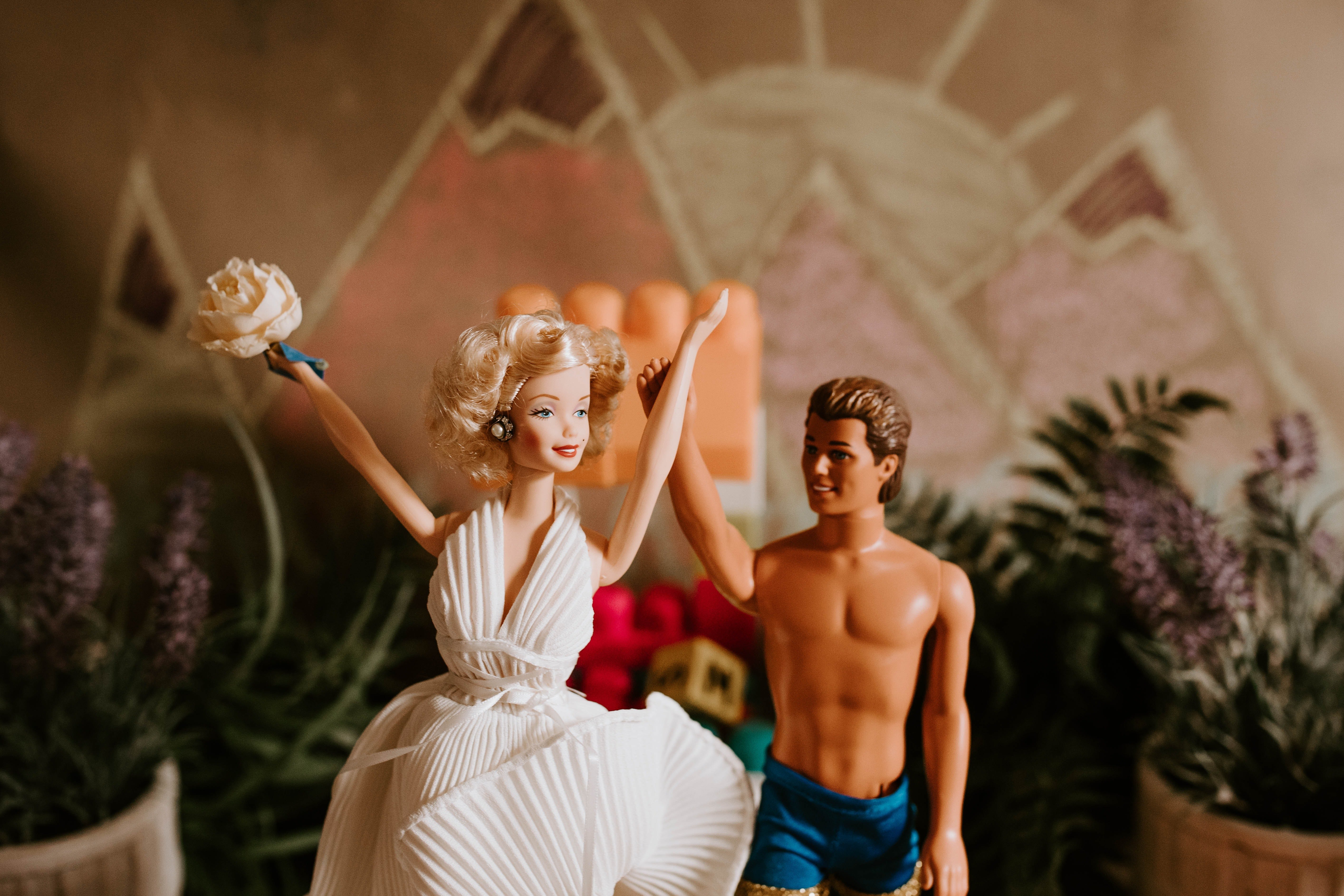 The divorced Barbie was the most expensive. | Photo: Pexels/Tara Winstead