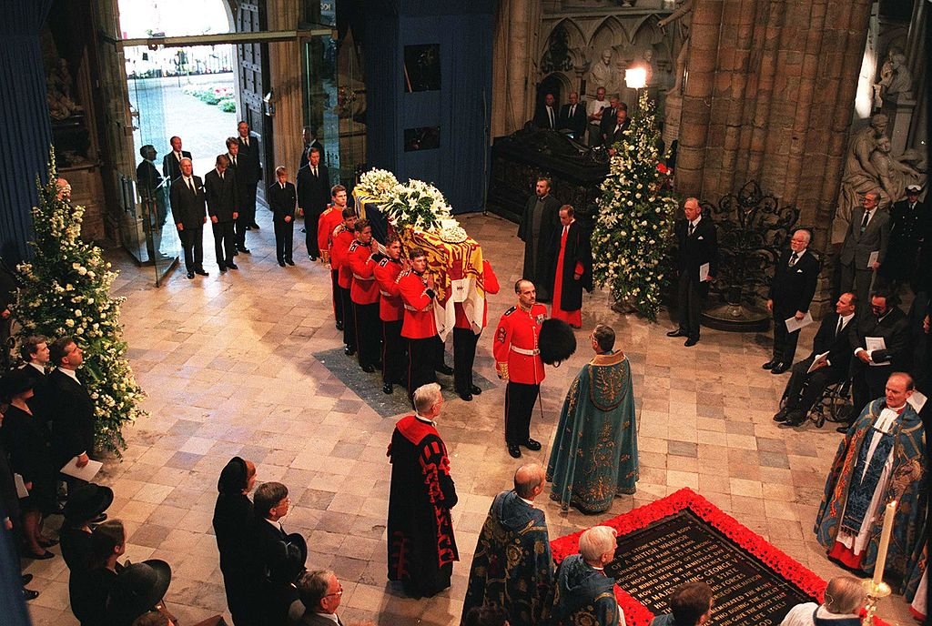 Funeral de Diana, Princesa de Gales, en la Abadía de Westminster. | Foto: Getty Images.