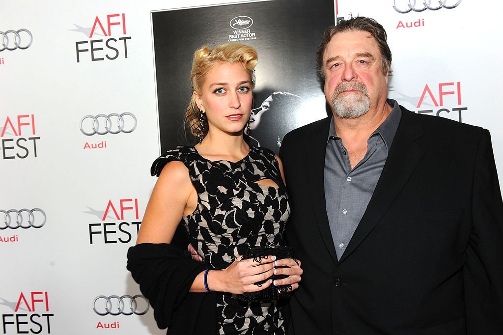 Actor John Goodman (R) and daughter Molly Evangeline arrive at "The Artist" Special Screening during AFI FEST 2011 presented by Audi. | Photo: Getty Images