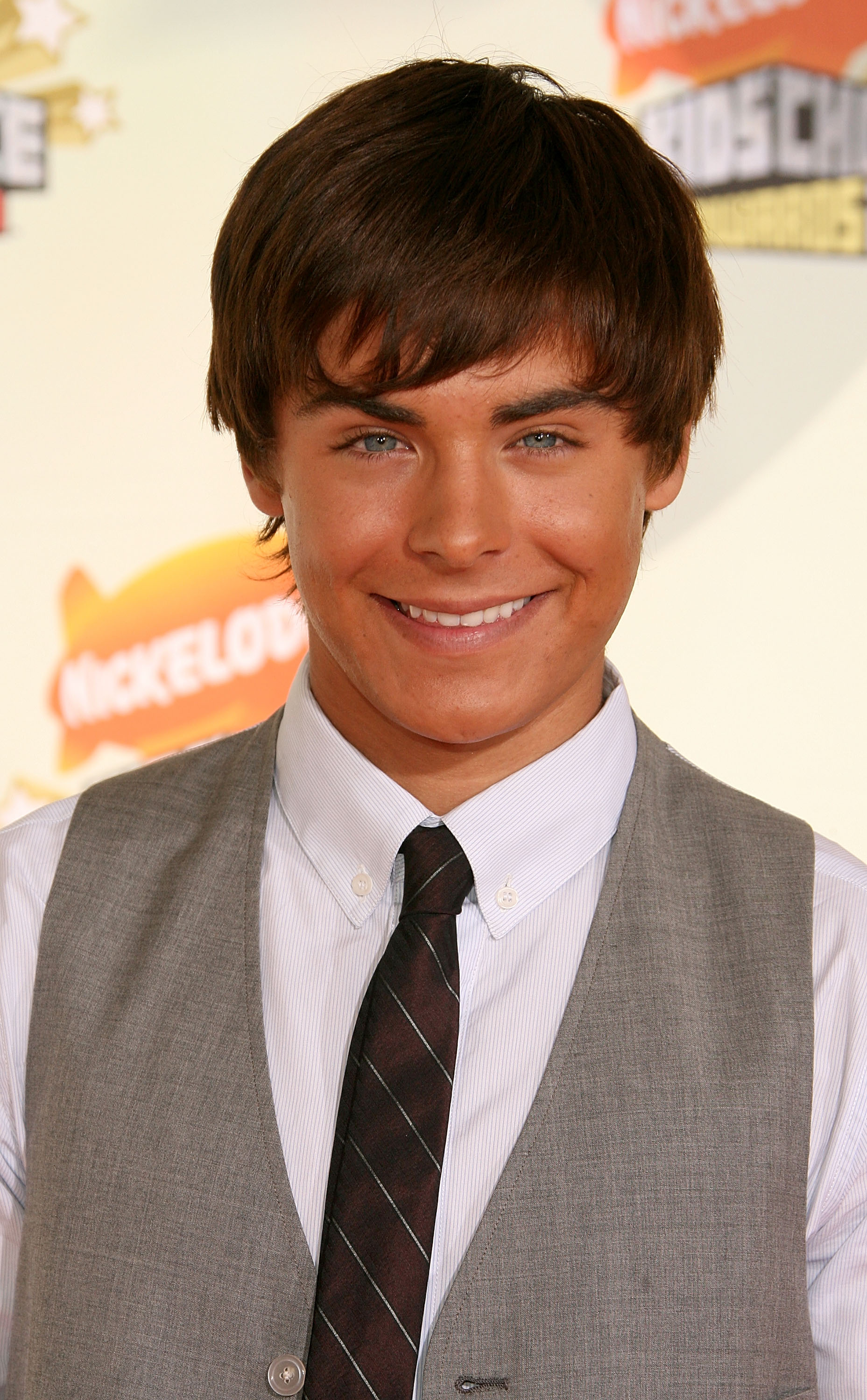 Zac Efron at the 20th Annual Kid's Choice Awards on March 31, 2007, in Westwood, California | Source: Getty Images