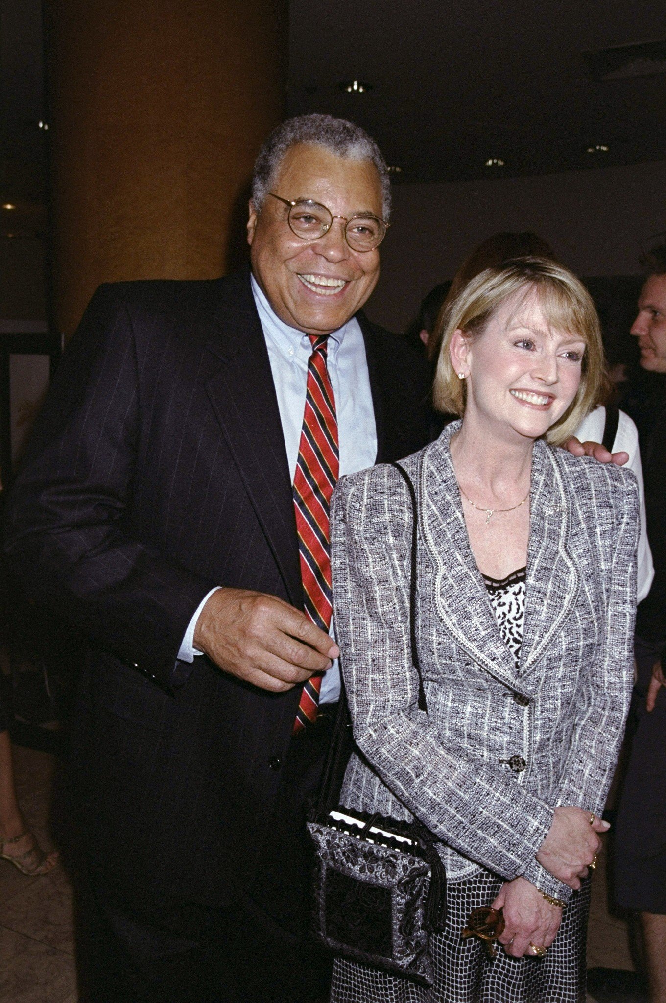 James Earl Jones and Cecelia Hart at a cocktail party to benefit Project A.L.S. on May 11, 1999. | Source: Getty Images