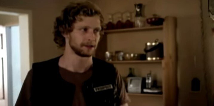Johnny Lewis during an episode of "Sons of Anarchy" | Photo: YouTube/Hollywood