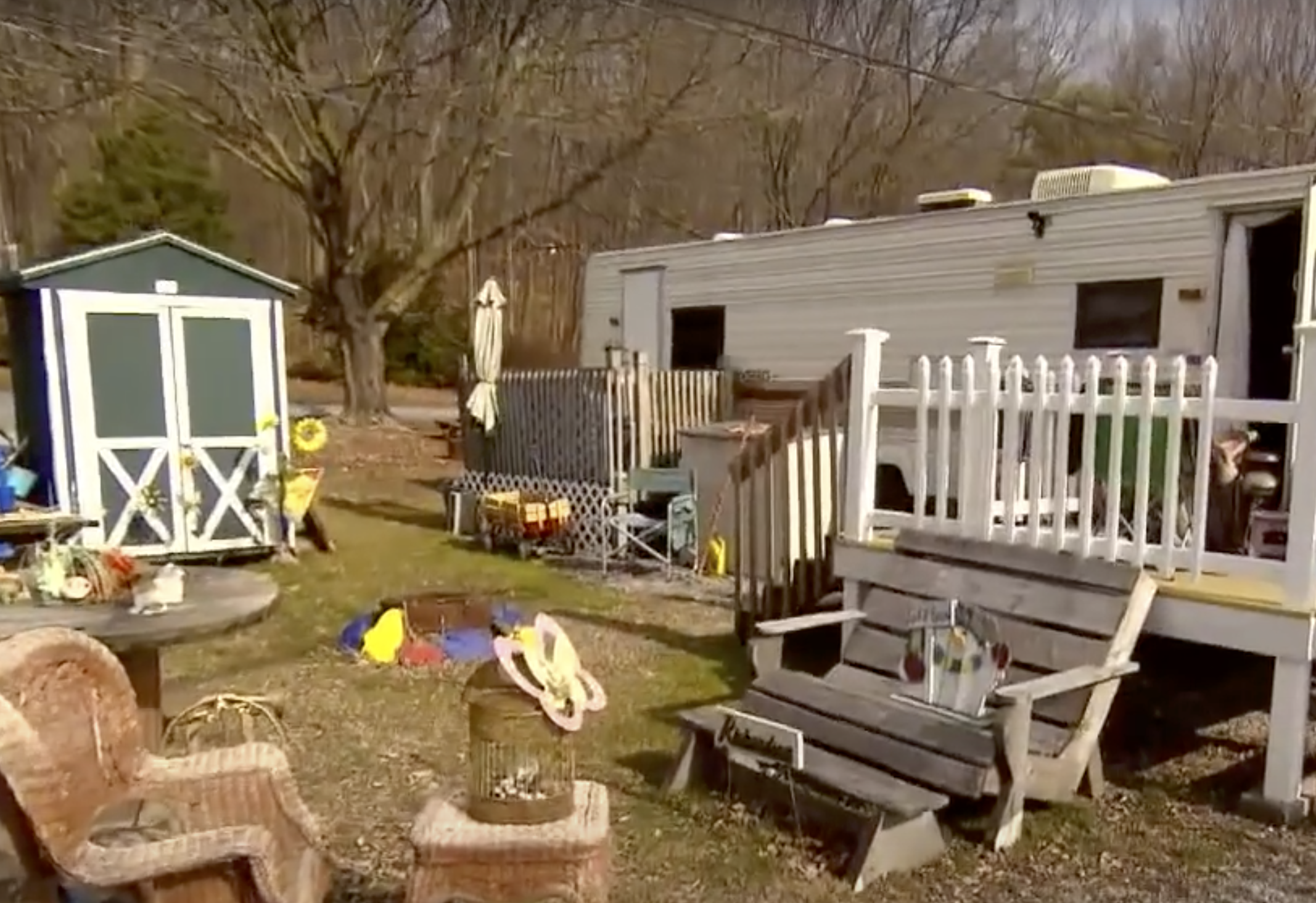 A screenshot of Susan Richardson's trailer from a YouTube video dated February 17, 2017. | Source: YouTube/Inside Edition