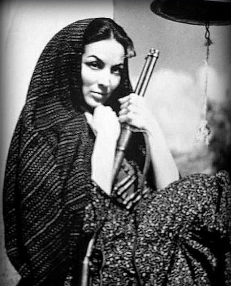 María Félix, actriz mexicana, actuando como revolucionaria en la película "Juana Gallo", de 1958. | Foto: Flickr