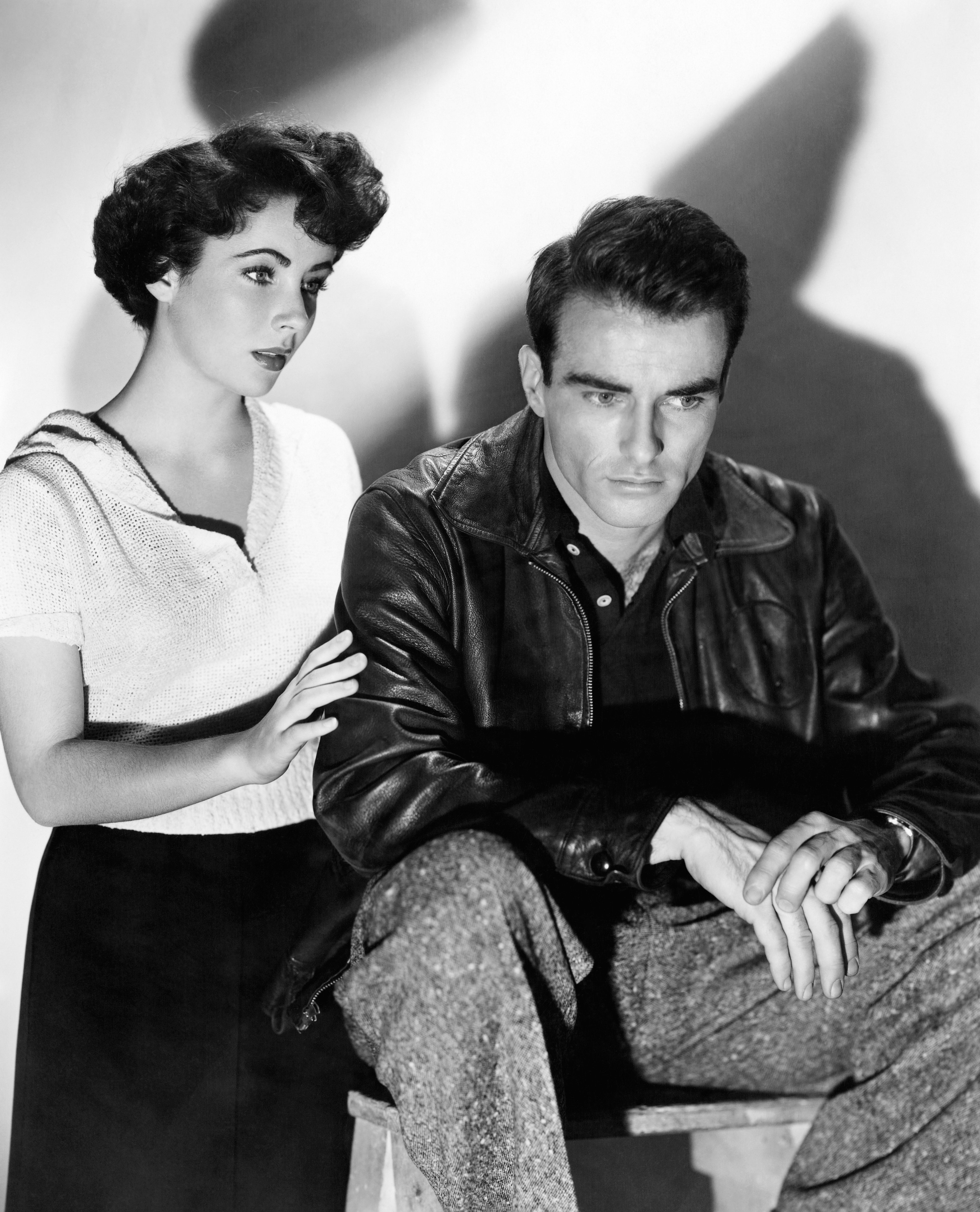 Former Hollywood Heartthrob Montgomery Clift Hid His Sexuality and ...