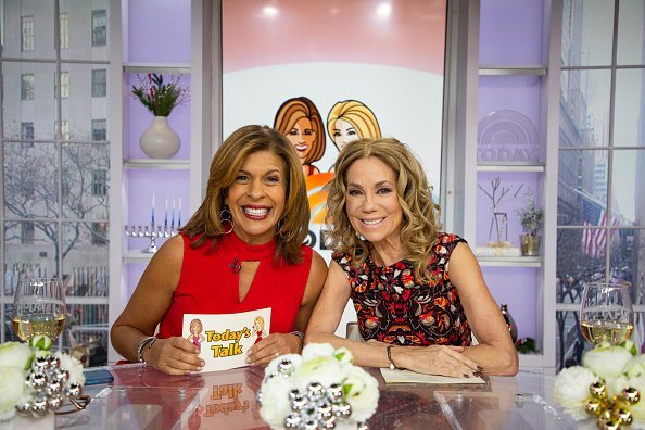 Hoda Kotb and Kathie Lee Gifford on Wednesday, December 5, 2018 | Photo: Getty Images.