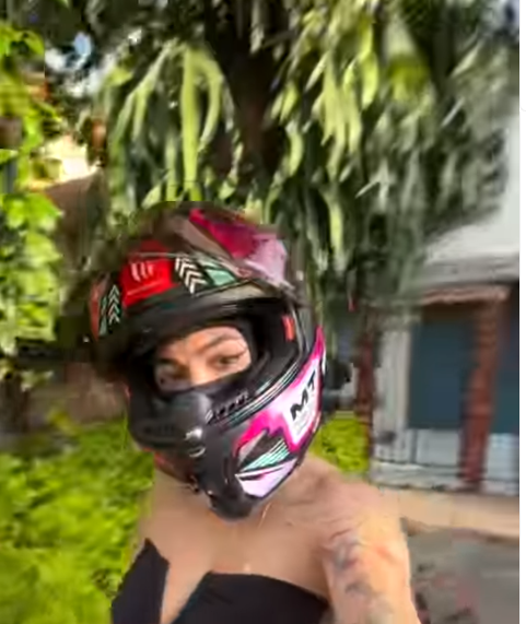 Karen Ramírez takes a confident look at the camera, as seen from a post dated November 26, 2025. | Source: Instagram/sofia_quiroz10