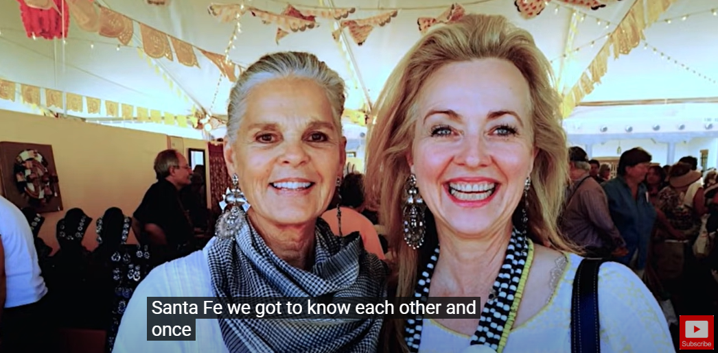 Ali MacGraw and the Ibu clothing line brand founder Susan Walker on June 5, 2017, for Quintessence | Source: YouTube/Quintessence