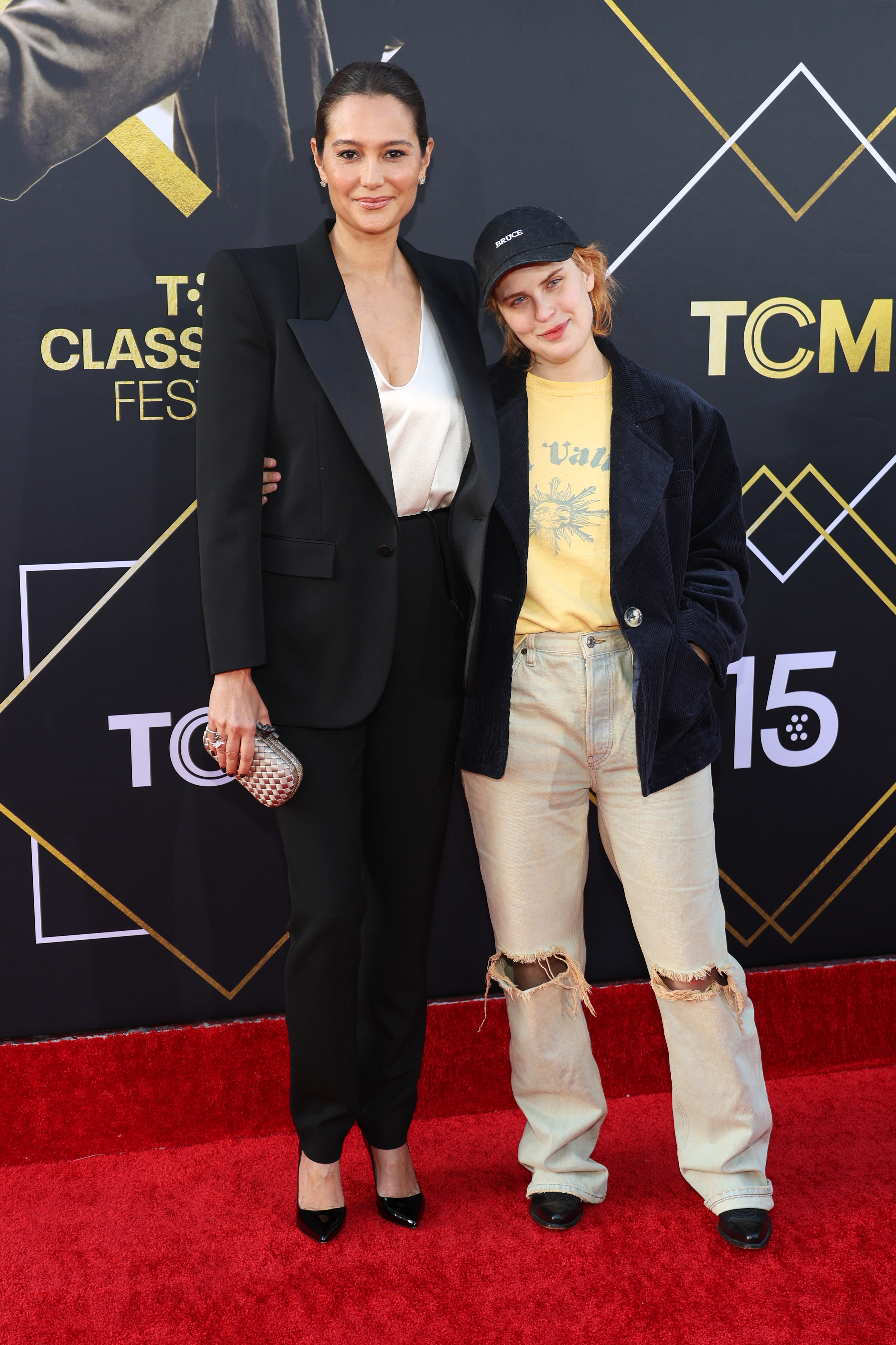 Emma and Tallulah Willis are at the Opening Night Gala and 30th anniversary screening of "Pulp Fiction" at TCL Chinese Theatre in Hollywood, California on April 18, 2024 | Source: Getty Images