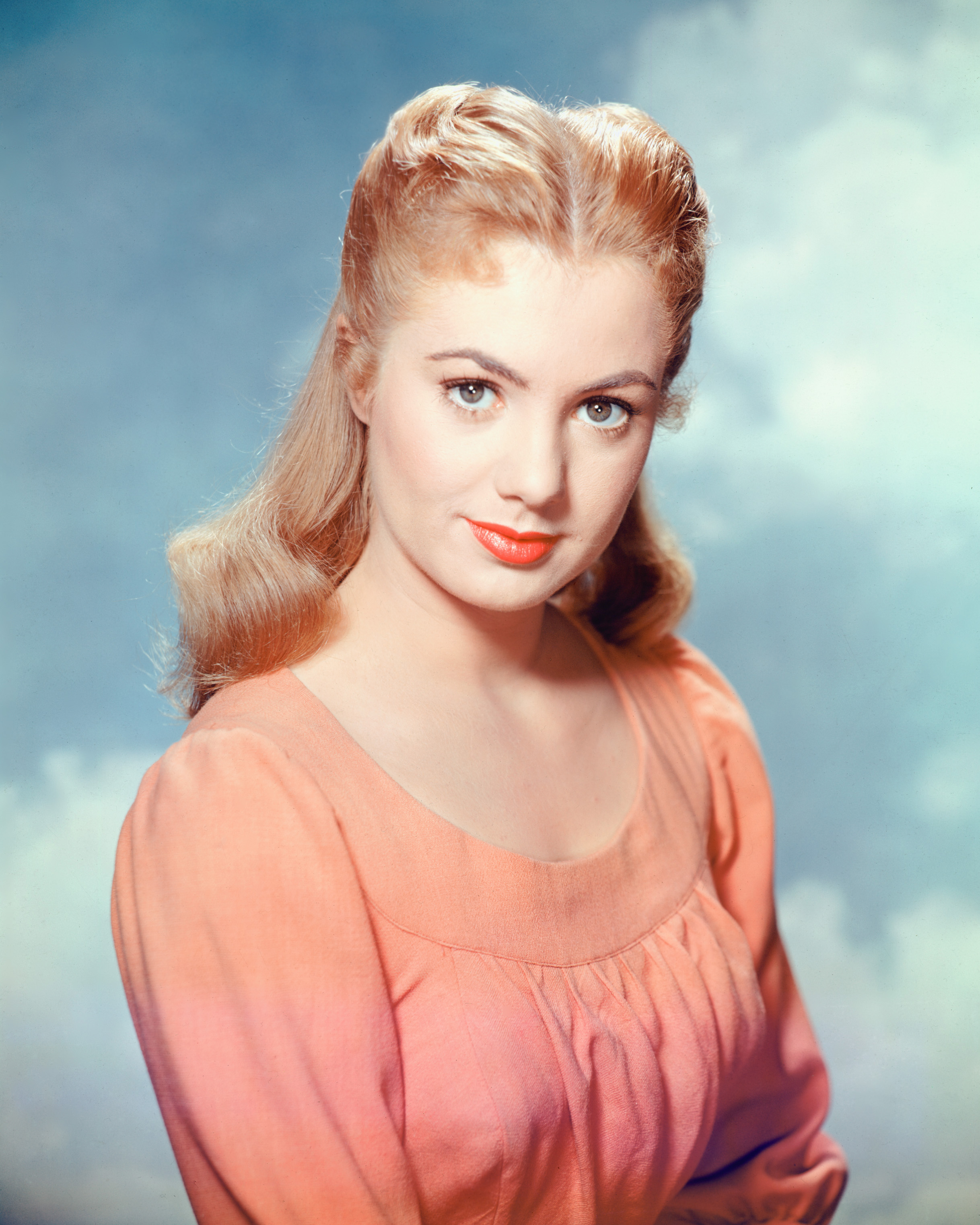 Shirley Jones photographed in 1955 | Source: Getty Images