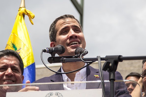 Juan Guaidó en su llegada a Venezuela. Fuente: Getty Images