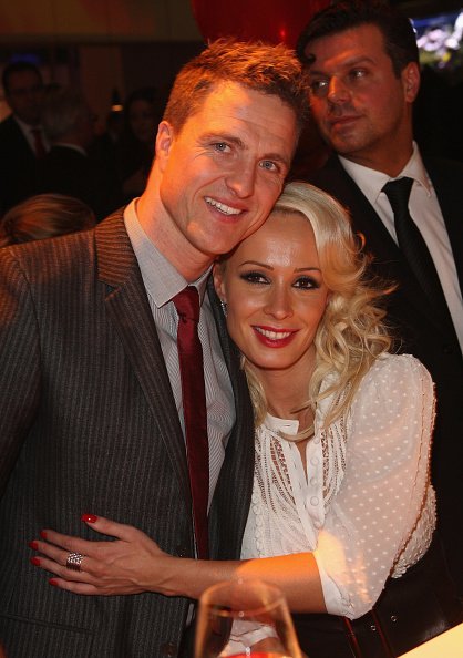 Ralf und Cora Schumacher, Ein Herz Fuer Kinder Gala, Berlin, 2007 | Quelle: Getty Images Ralf und Cora Schumacher, Ein Herz Fuer Kinder Gala, Berlin, 2007 | Quelle: Getty Images