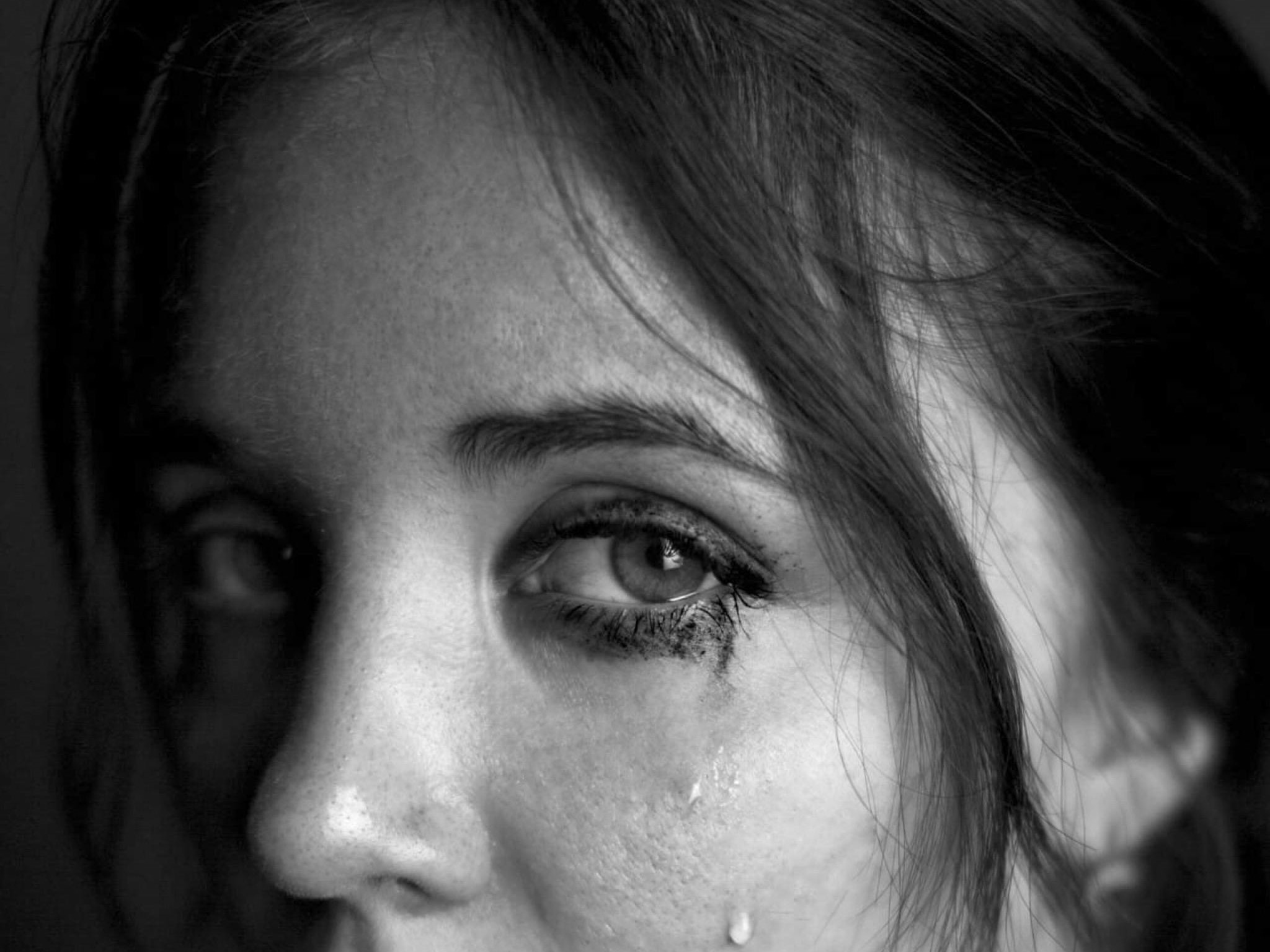 Close-up of a sad woman's teary eyes | Source: Pexels