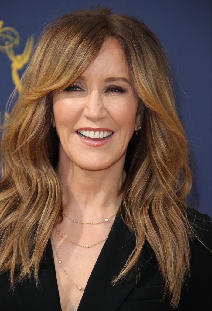 Felicity Huffman attends the 70th Emmy Awards at Microsoft Theater | Photo: Getty Images