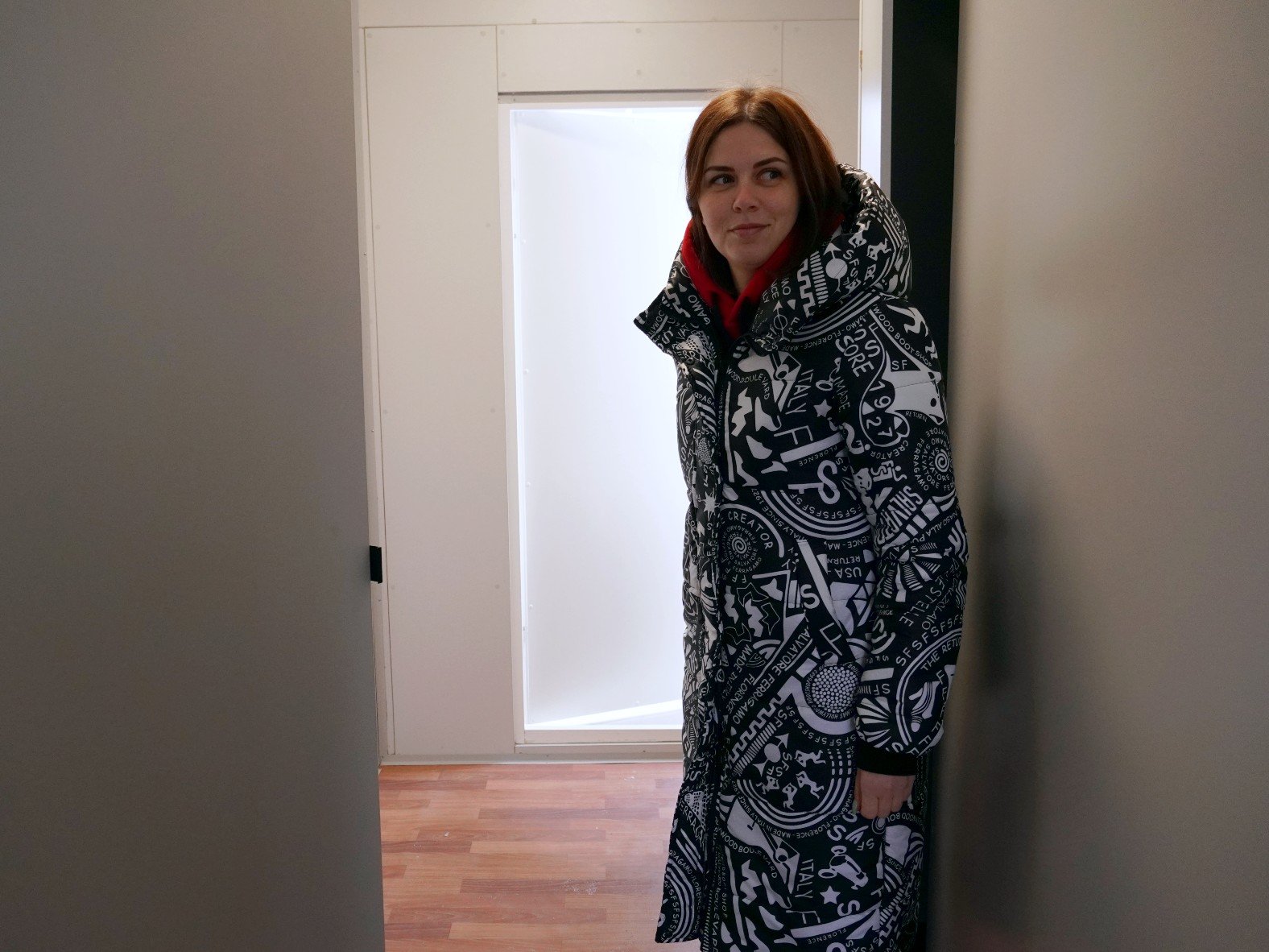 Tetyana in the new modular house |  Source: NEST project