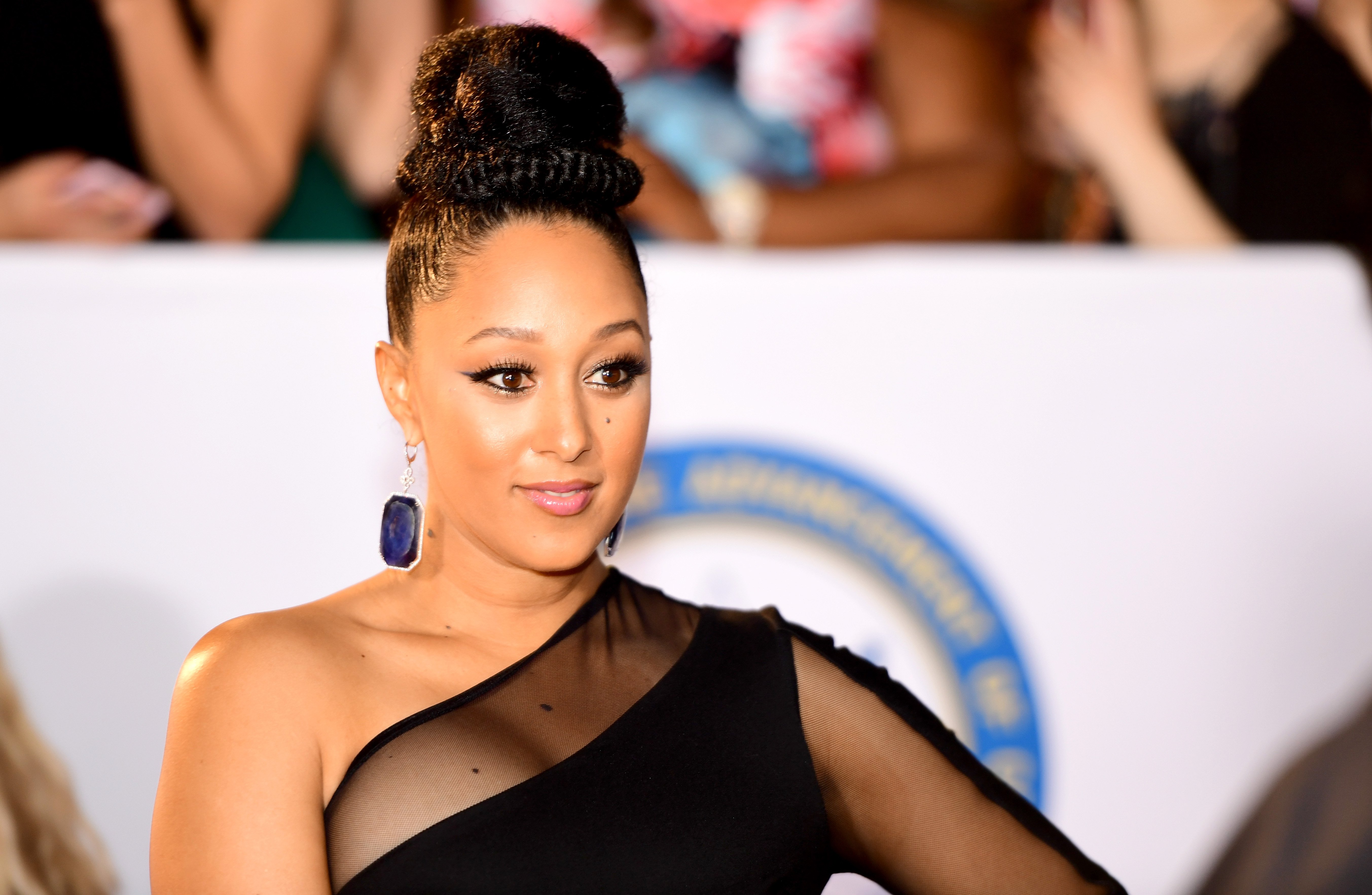 Tamera Mowry-Housley at the 49th NAACP Image Awards at Pasadena Civic Auditorium on January 15, 2018 in Pasadena, California. | Source: Getty Images