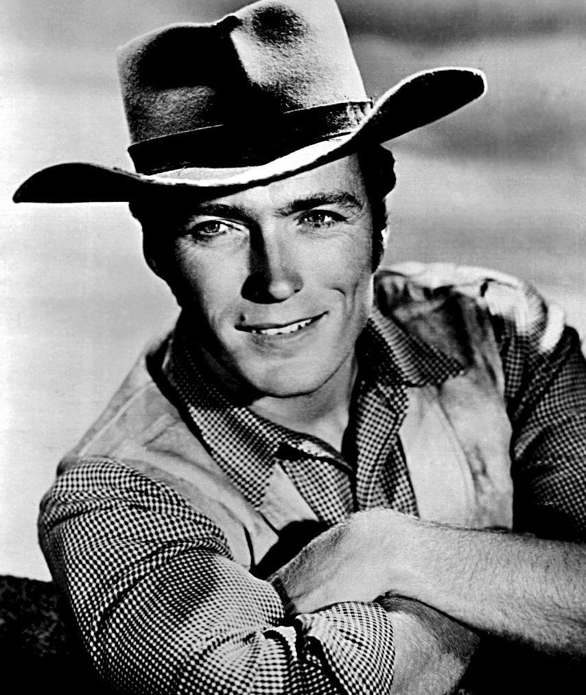 A publicity photo of Clint Eastwood for "Rawhide" taken in 1961. | Source: Wikimedia Commons.