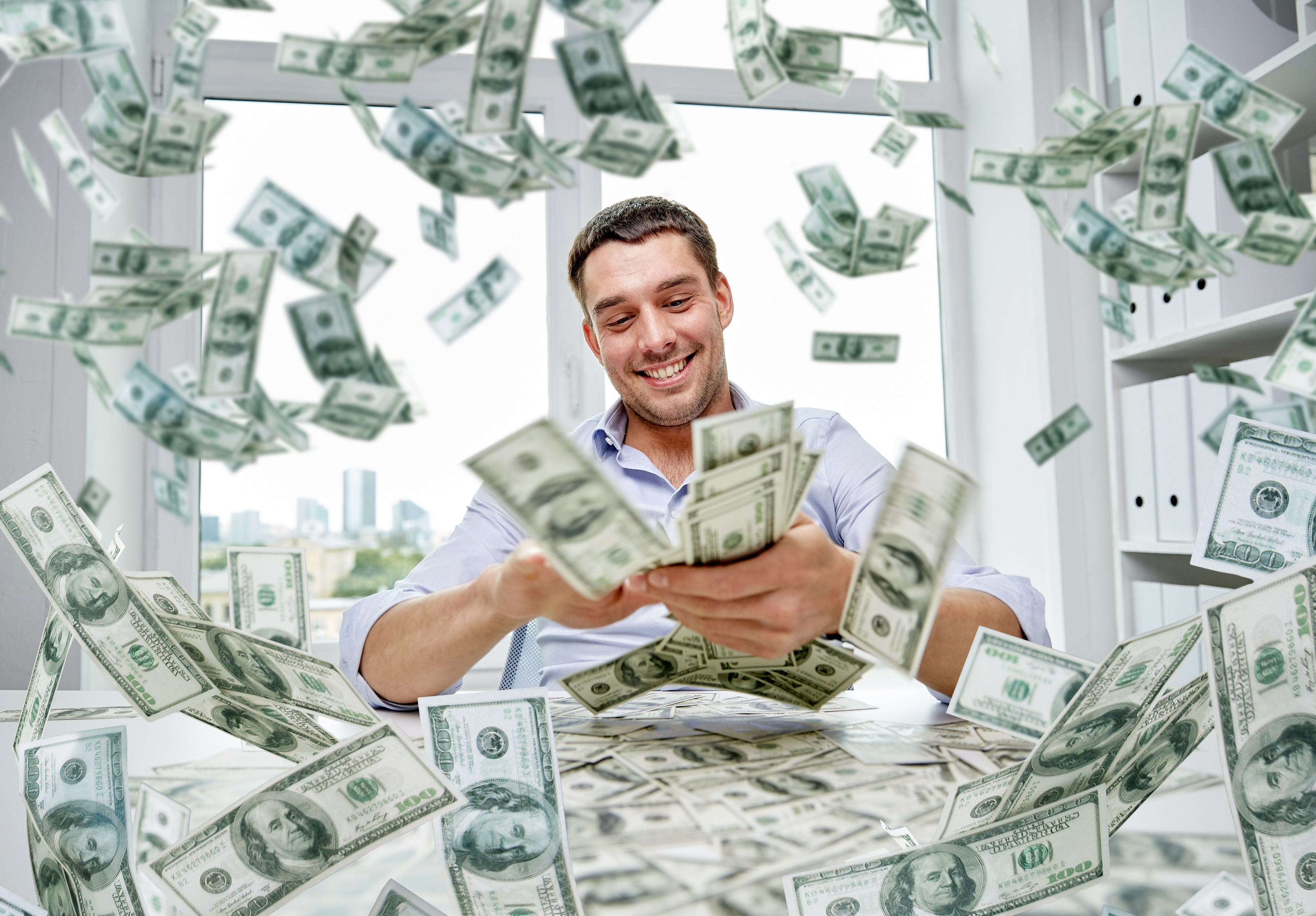 Man with money | Source: Shutterstock