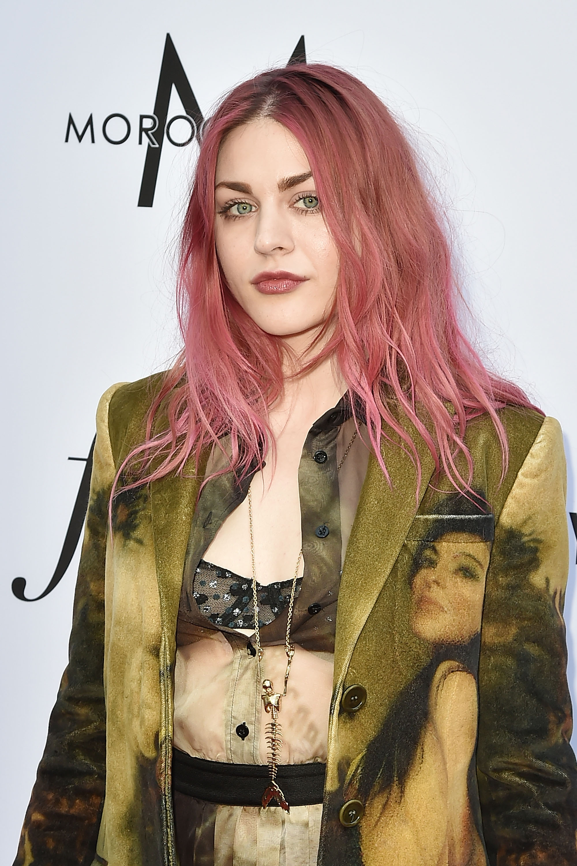 Frances Bean Cobain attends The Daily Front Row's 4th Annual Fashion Los Angeles Awards - Arrivals at The Beverly Hills Hotel on April 8, 2018, in Beverly Hills, California. | Source: Getty Images